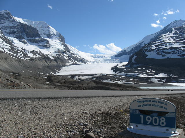 Extent of Athabasca Glacier in 1908