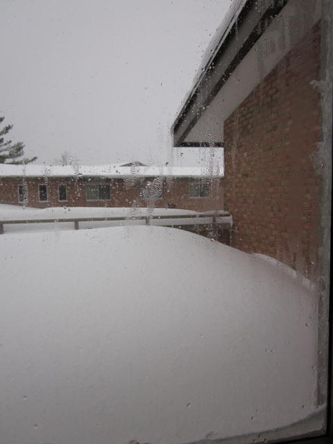 Drifts on the Sundeck up to the railing!