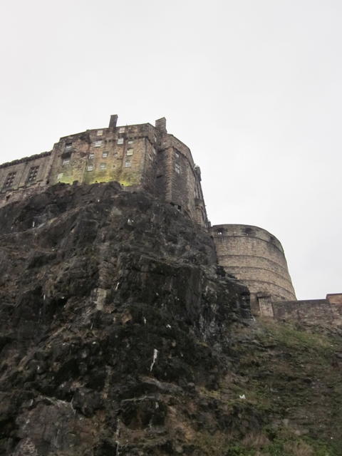 Edinburgh Castle, cliffside